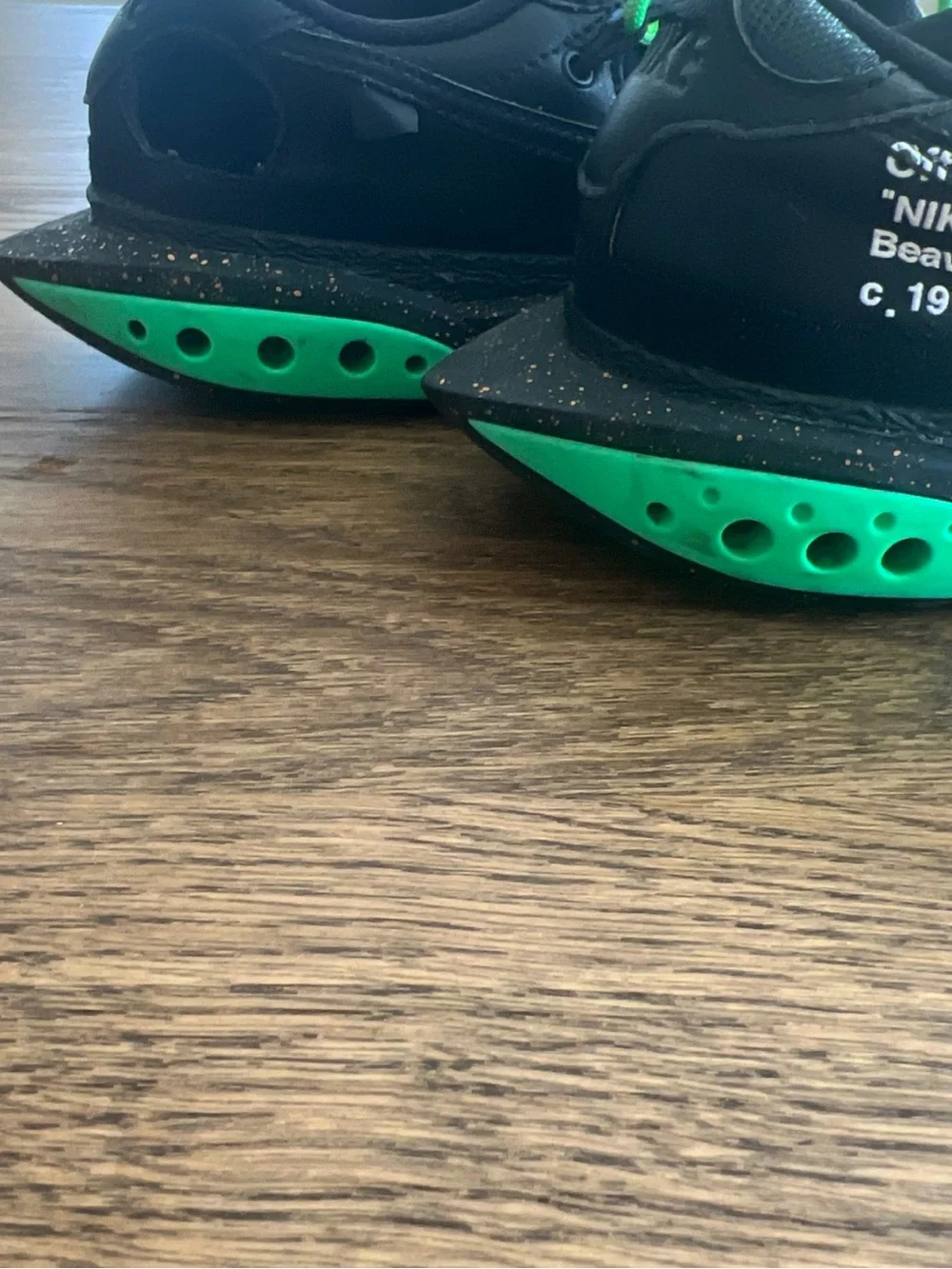 Nike x Off-White blazer low Black Sneakers with Neon Green Laces